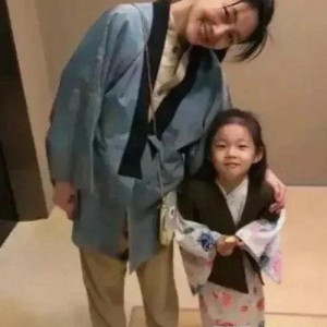 网络色情内容泛滥背后：以“兔兔成都3P事件”为例的深度剖析