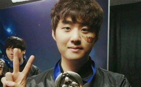 娱乐圈最新吃瓜指南：怎么能错过这些热辣爆料？🍉